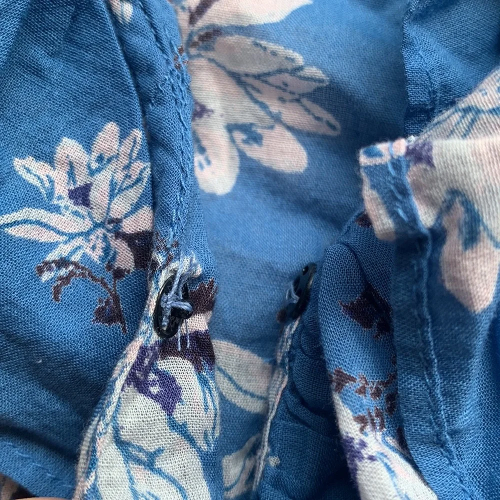 Free People Amanda Ruffle Wrap Top Floral Blue White Size Small